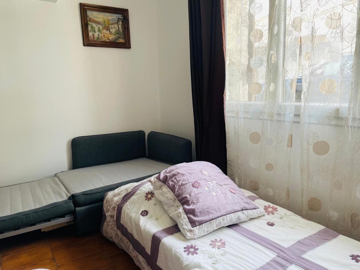 Gite Marydidou Entressen Exterior photo